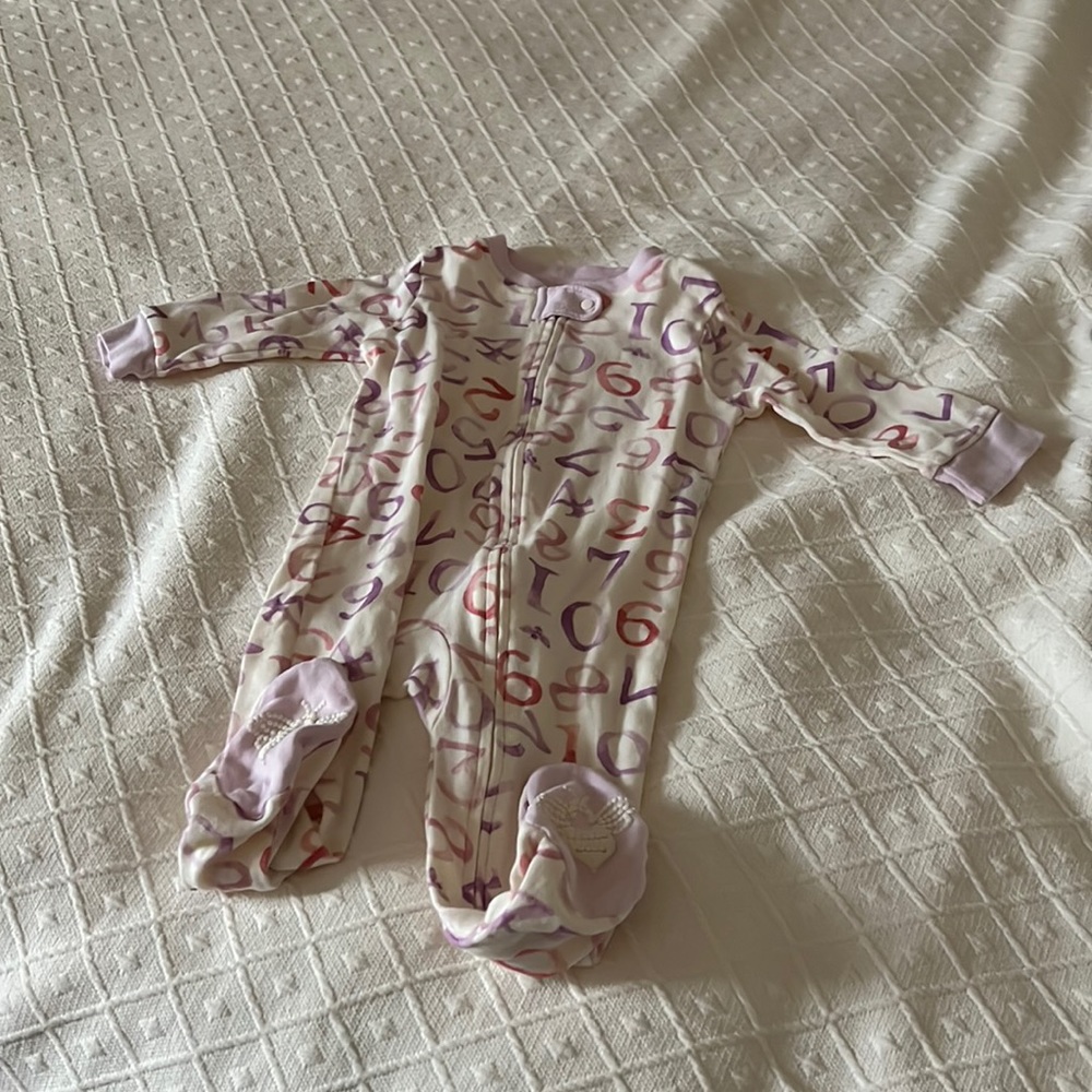 Burt’s Bees baby onesie